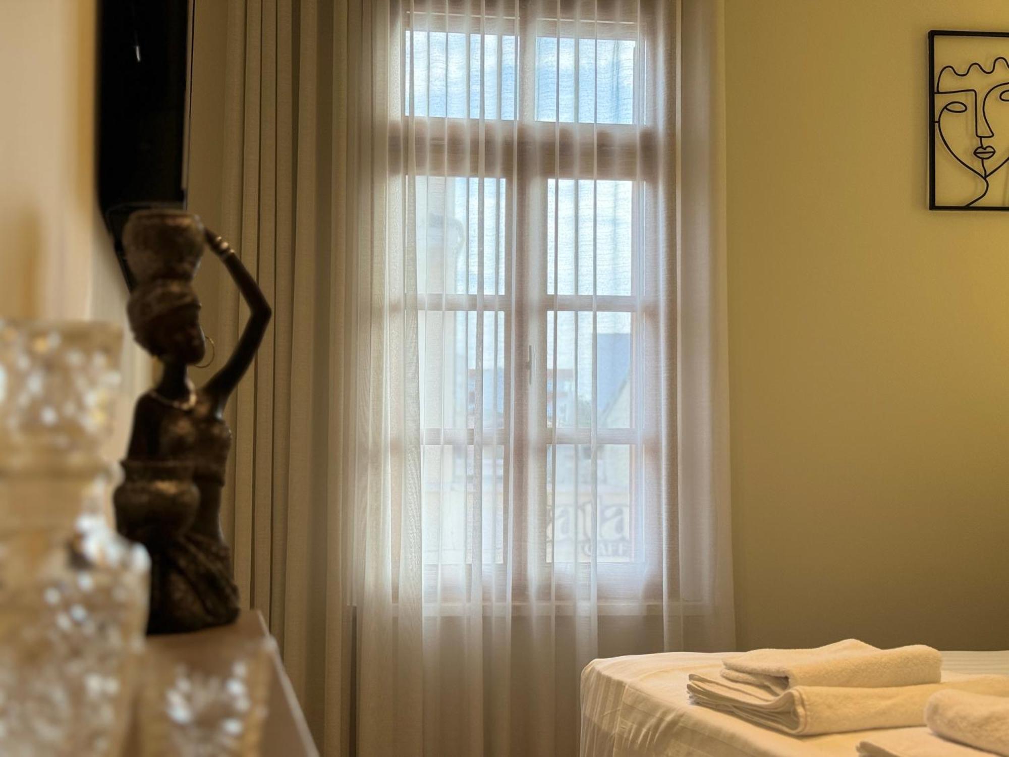 The Cosy Inn Vlora Екстериор снимка