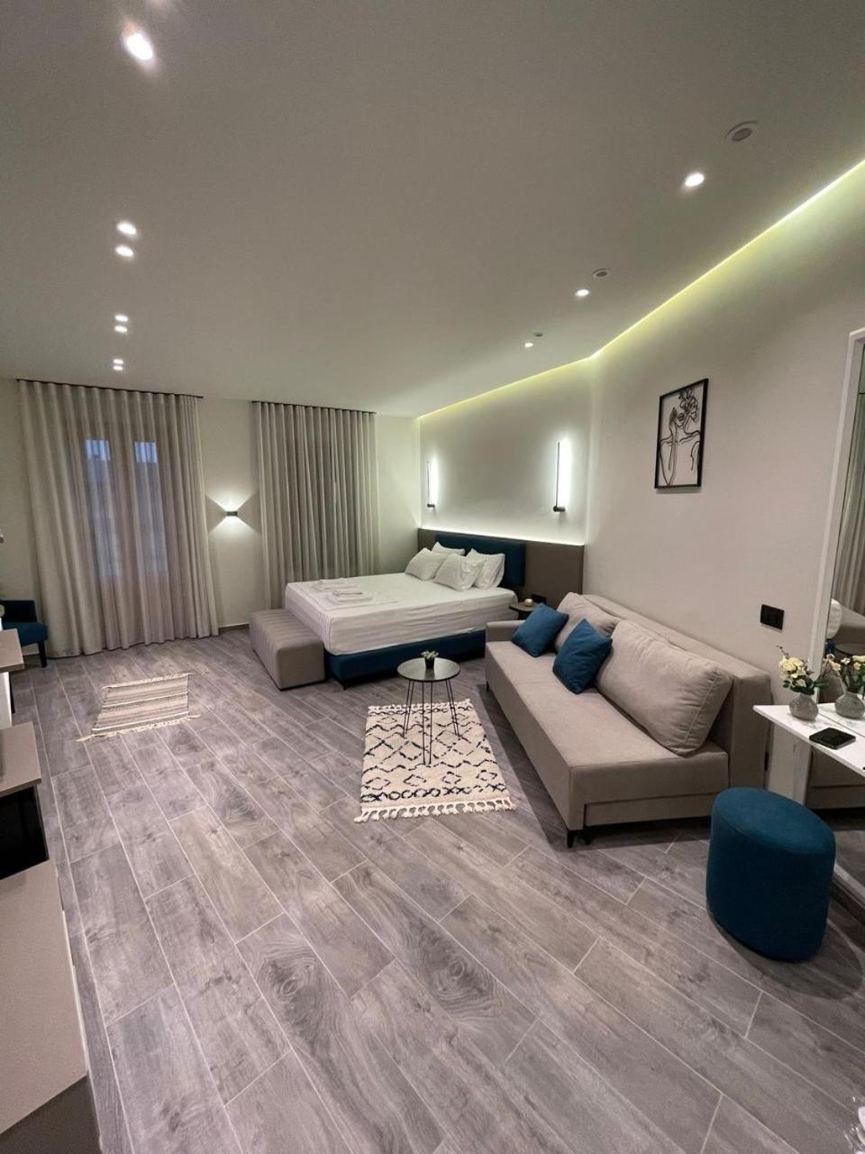 The Cosy Inn Vlora Екстериор снимка