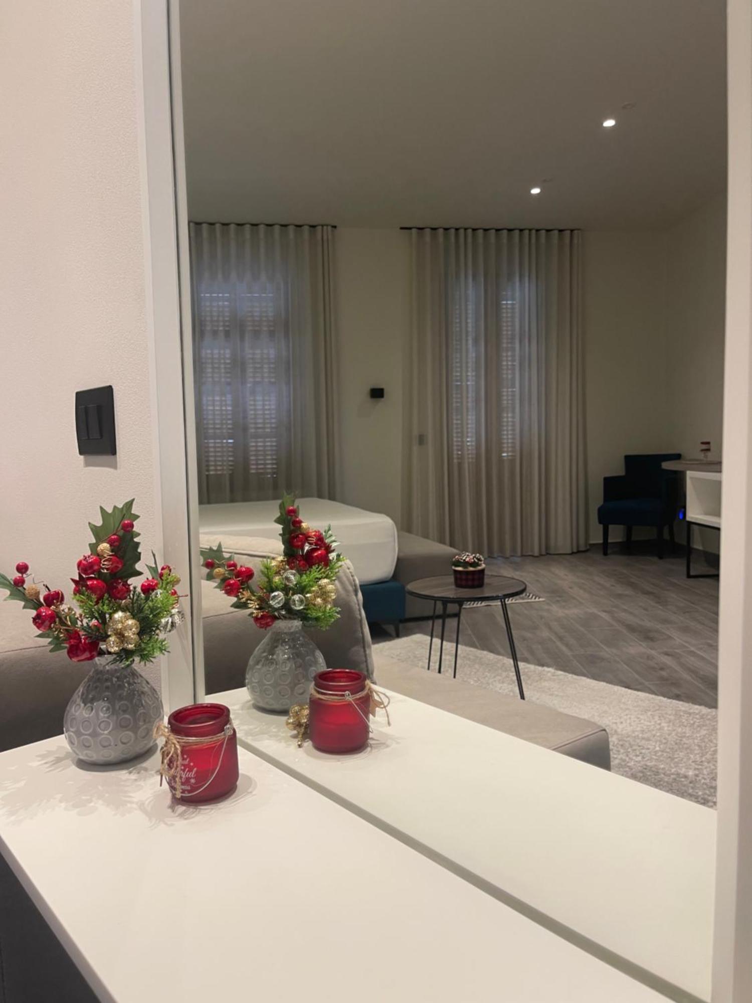 The Cosy Inn Vlora Екстериор снимка