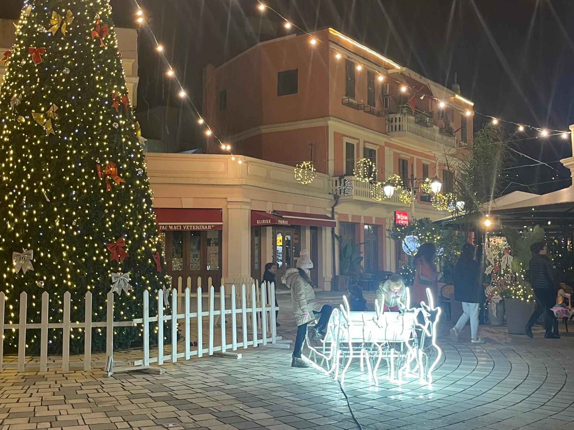 The Cosy Inn Vlora Екстериор снимка